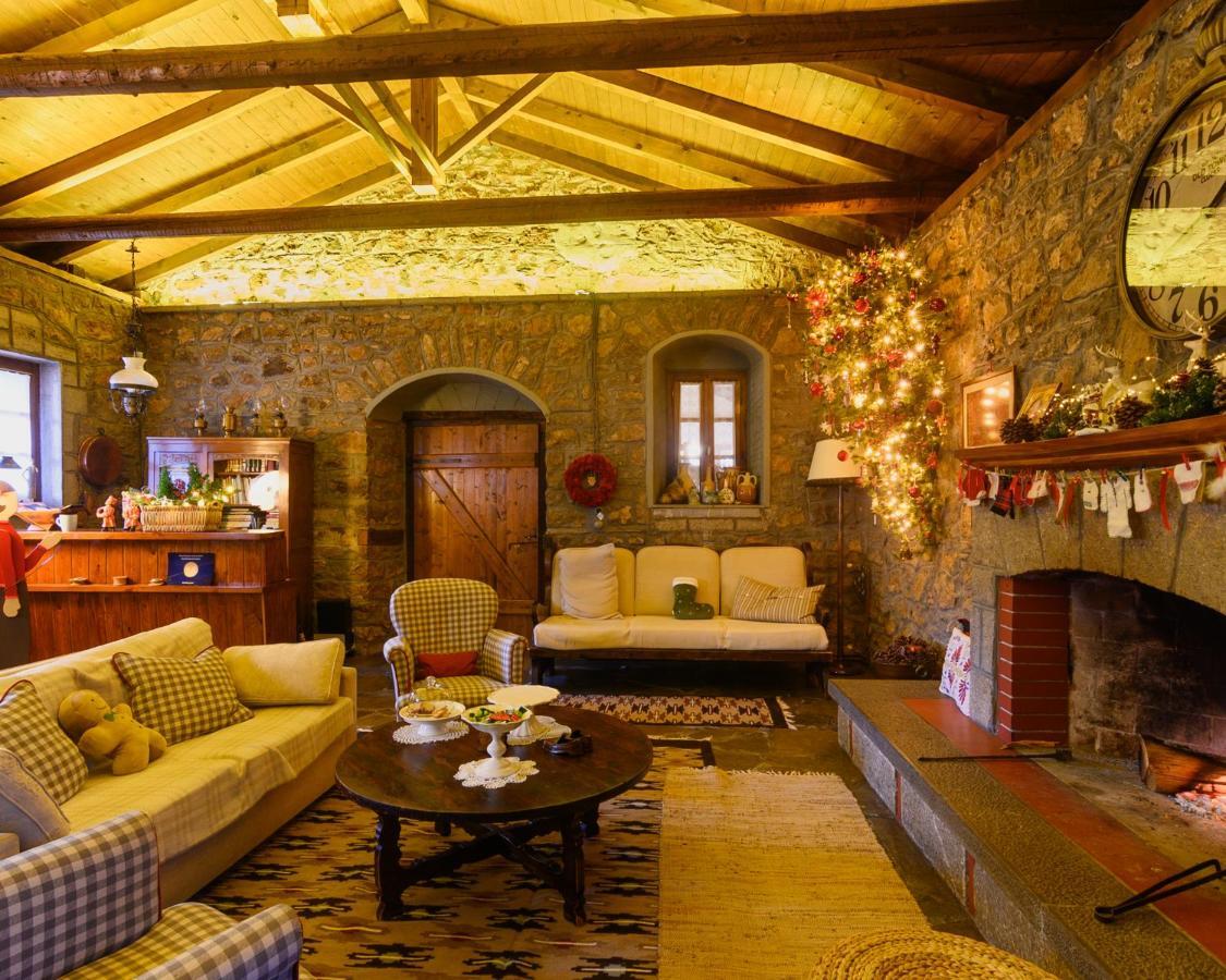Guesthouse Karahalios Polydrossos Extérieur photo